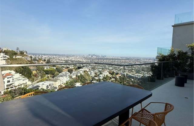 8672 Franklin Avenue photos photos