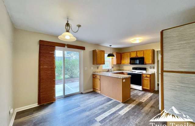 3 BED/2.5 BATH TOWNHOME IN FLETCHER Gallery 4