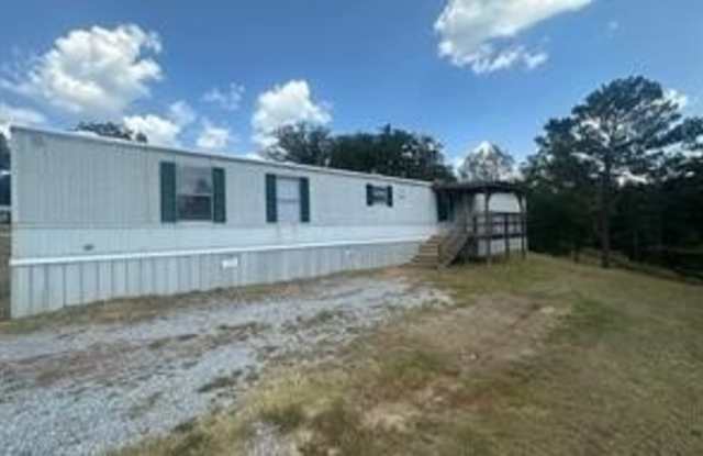 1608 Pine Lake Drive Gallery 1