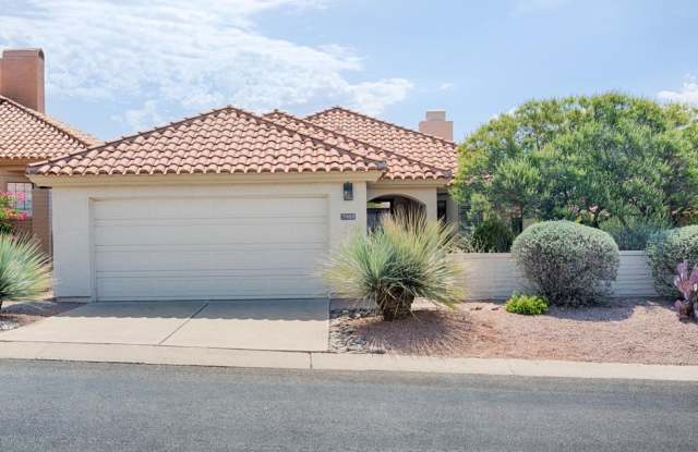 Spacious, bright, BEAUTIFUL home With Mountain views! photos photos