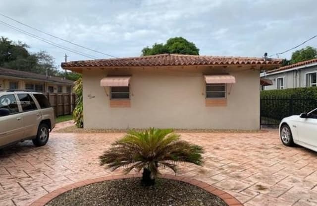 1112 Southwest 65th Avenue - 1112 Southwest 65th Avenue, West Miami, FL 33144