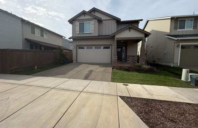 Must See Large Home in HOA Neighborhood! photos photos