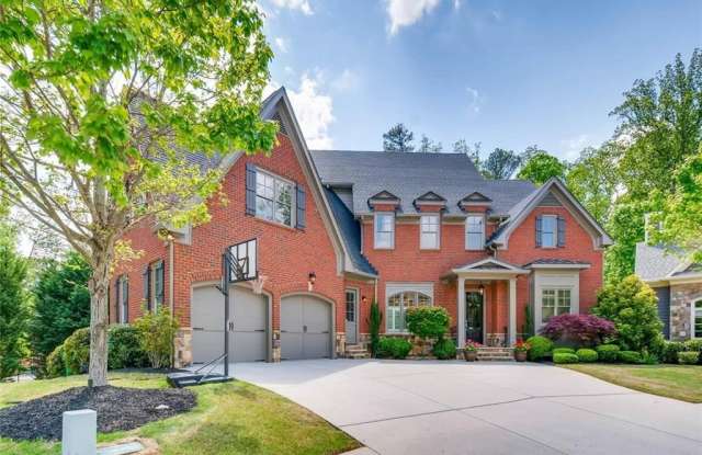 1481 Valley View Manor Gallery 2