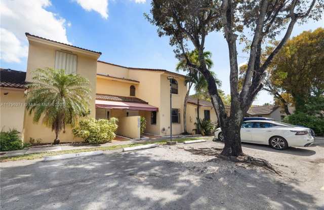 2090 SW 122nd Ave photos photos