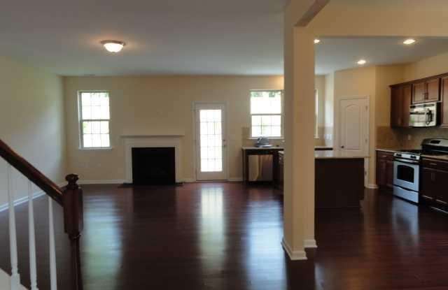720 Blossom Bay Lane Gallery 3
