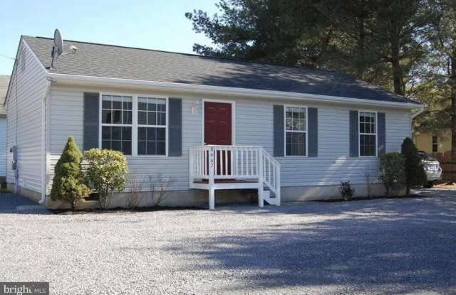 8467 CLOVER Court photos photos