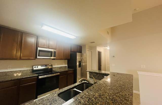 4127 Meander Place Gallery 4