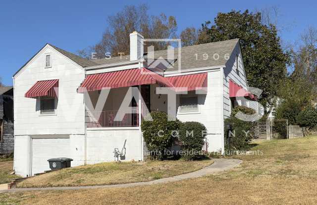 2 Bedroom Cottage in Ensley Highlands Neighborhood - 1440 35th Street Ensley, Birmingham, AL 35218