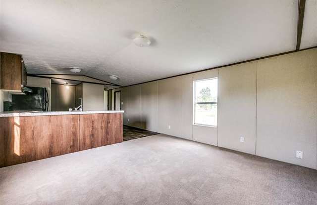 611 Stephanie Drive Gallery 4
