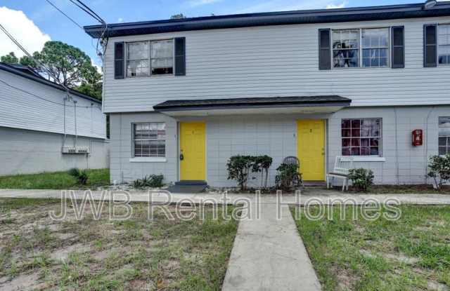 2859 Yellow Pine Ct #1 photos photos