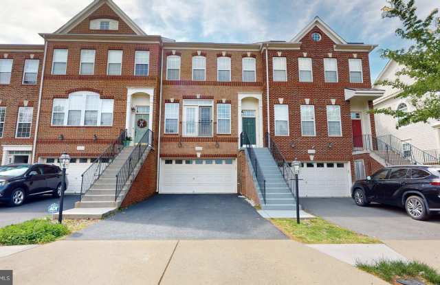 41867 CINNABAR SQUARE - 41867 Cinnabar Square, Stone Ridge, VA 20105