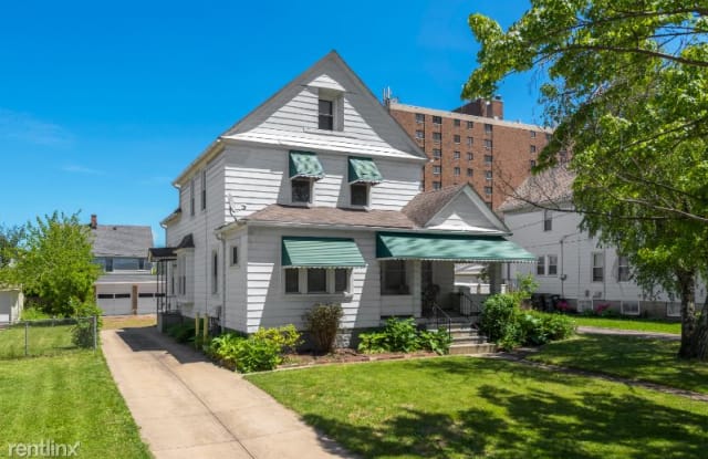 1631 Lakewood Ave Upstairs - 1631 Lakewood Avenue, Lakewood, OH 44107