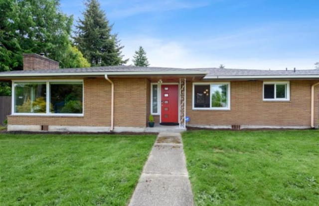 7905 S 120th St - 7905 South 120th Street, Bryn Mawr-Skyway, WA 98178