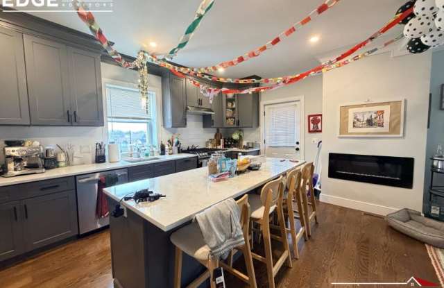 240 Palfrey St. photos photos