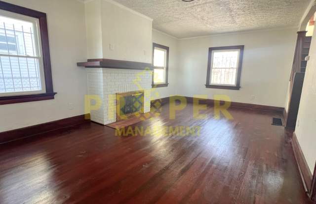 3 bedrooms 1.5 bathrooms house for rent Gallery 3