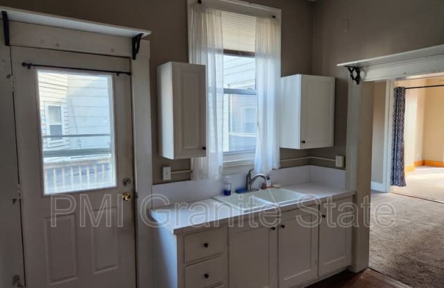 97 W Pearl St photos photos
