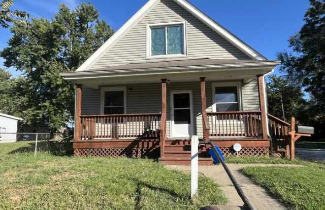 2254 Lee Avenue Gallery 1