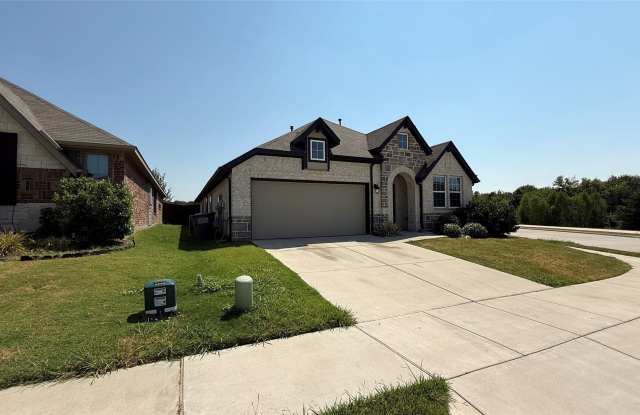 204 Rosewood Drive Gallery 2