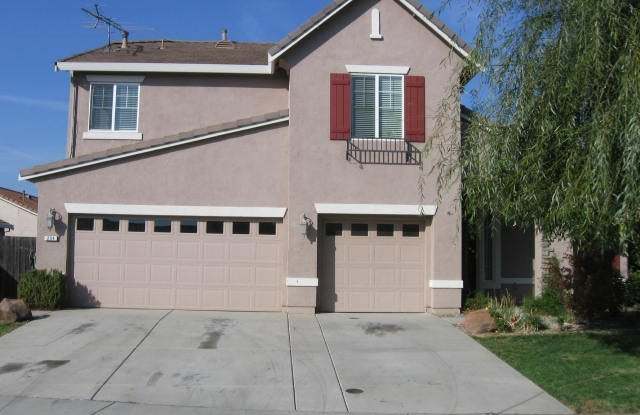 Lincoln 4 bedroom on quiet court. photos photos
