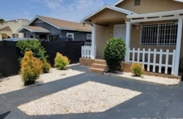 1733 W 37th Place - 1733 West 37th Place, Los Angeles, CA 90018