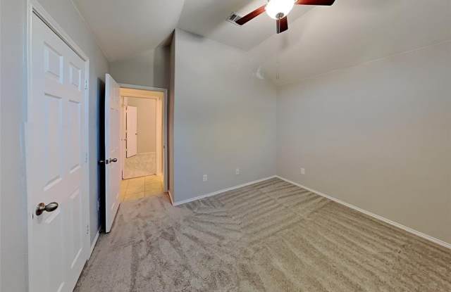 9601 Willow Branch Way Gallery 4