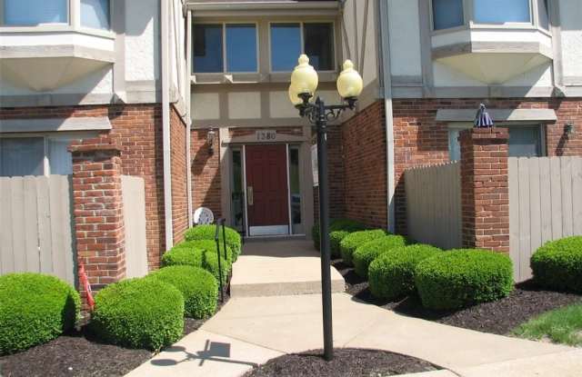 1380 Willow Brook Cove Court - 1380 Willow Brook Cove Court, St. Louis County, MO 63146