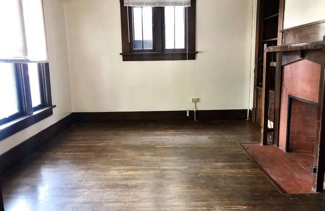 5 Bedroom House - Walking distance from Central Campus Gallery 4