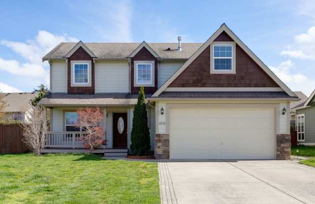 Exceptional 3 Bedroom 2.5 Bath Home in the Cordata Neighborhood Gallery 1