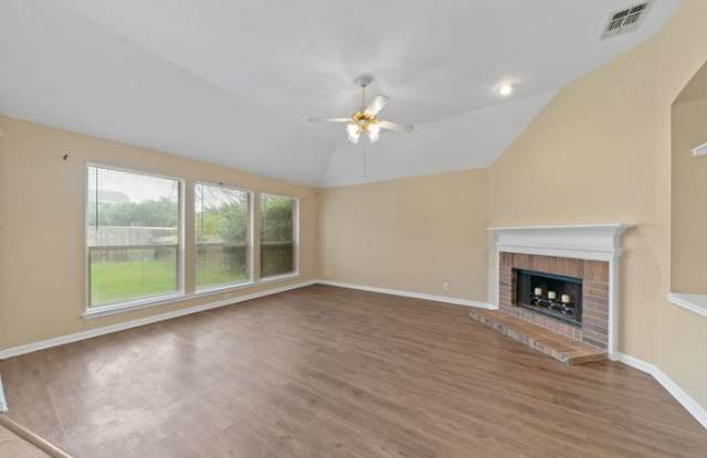 8211 Parkland Hills Drive Gallery 3