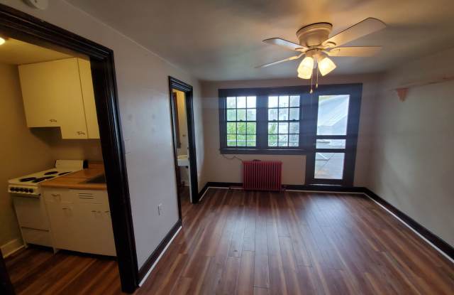 36 S Pitt St, Carlisle, PA 17013 photos photos