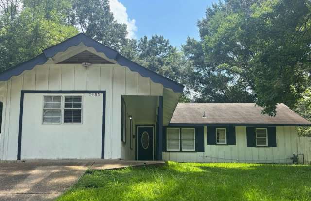 1452 Woody Dr. Jackson, MS 39212 photos photos