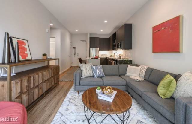 50 Hood Park Drive Gallery 3
