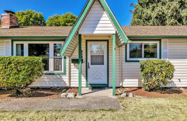 DARLING RAMBLER IN NORTH TACOMA photos photos
