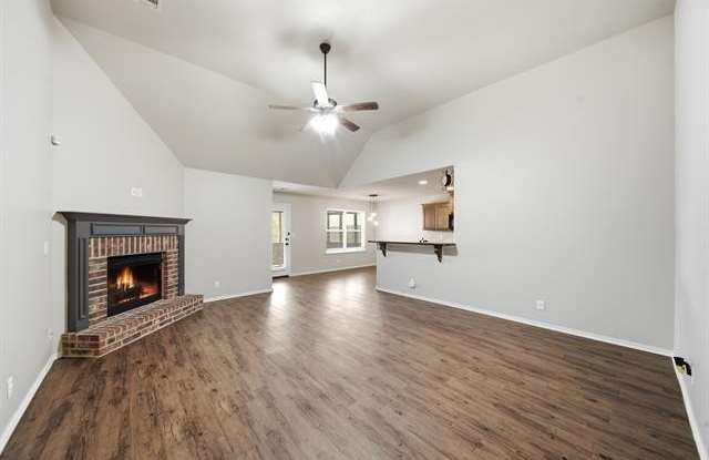 13328 S 21st Place Gallery 4