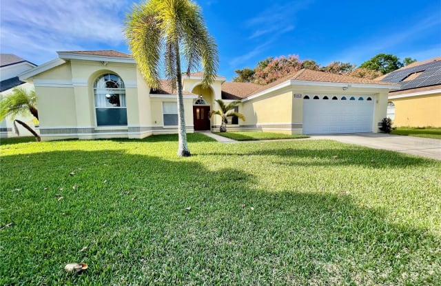 606 SHERBURN COURT - 606 Sherburn Court, Alafaya, FL 32828
