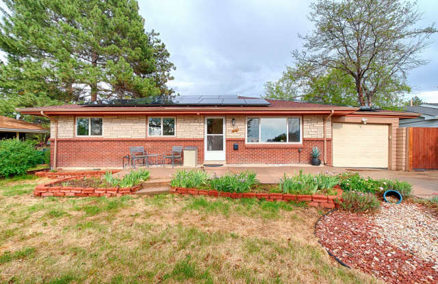 Mid-Century Charm Meets Modern Comfort | 4BR Aurora Home with Finished Basement Gallery 1