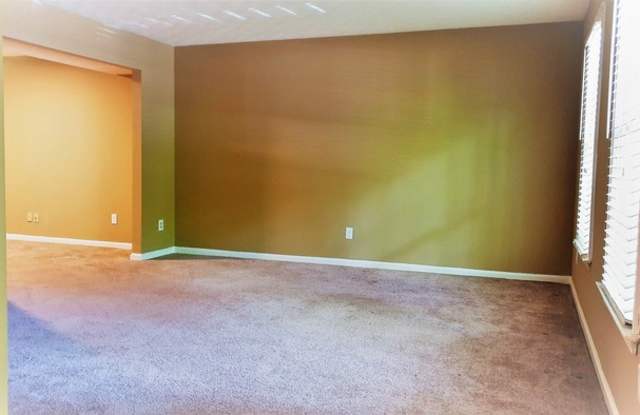 5015 Fieldgreen Crossing Gallery 2