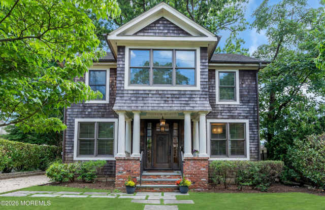 95 E River Road Gallery 1