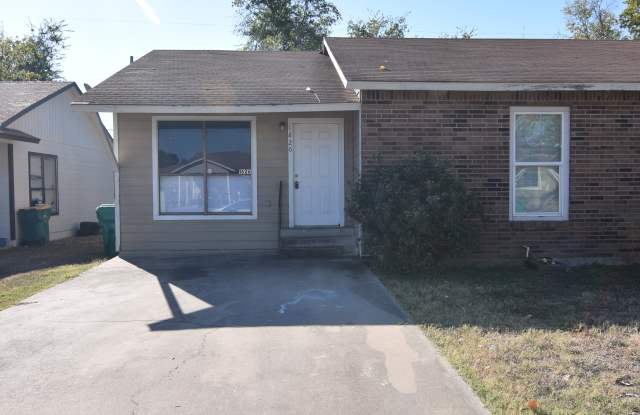 1626 Kelly Dr photos photos