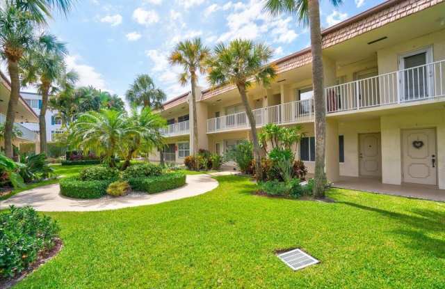 638 Snug Harbor Drive photos photos