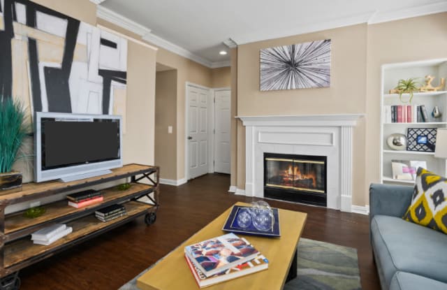 The Lanesborough Apartments Gallery 4