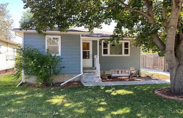 1058 Colorado Ave, Loveland, CO 80537 - 1058 Colorado Ave, Loveland, CO 80537