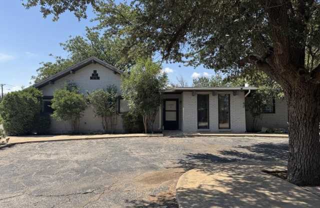 2400 W Golf Course Rd Gallery 2