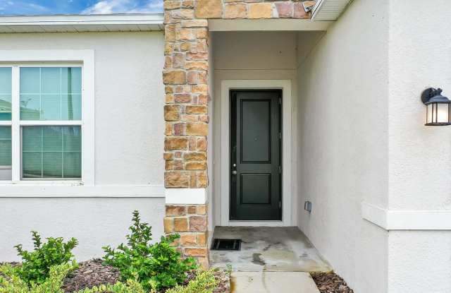 4317 Riverbend Boulevard Gallery 2