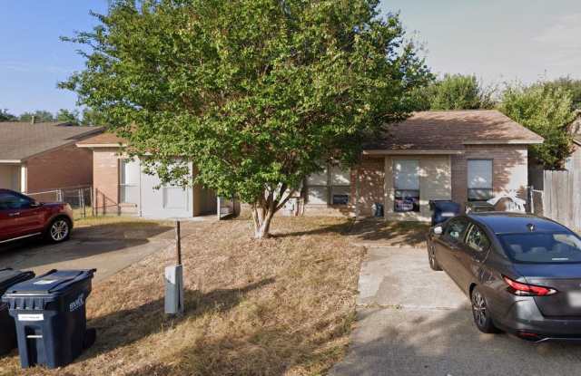 2507 Cypress Dr photos photos