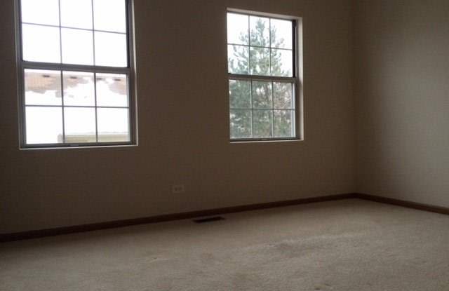 225 Acorn Drive Gallery 4