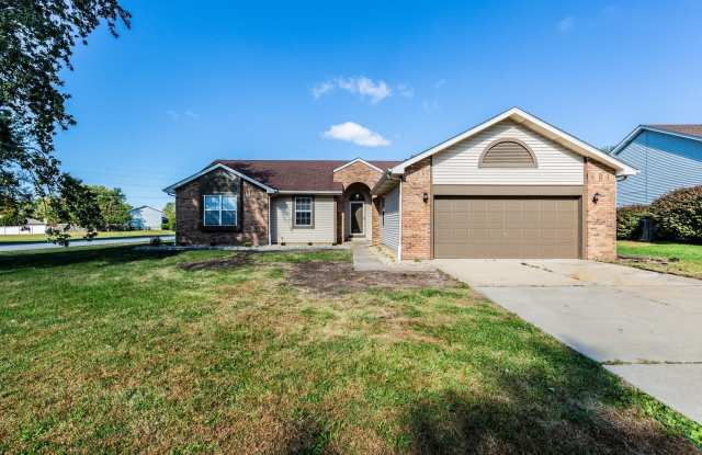 3 Bedroom House in O'Fallon- Pending application photos photos