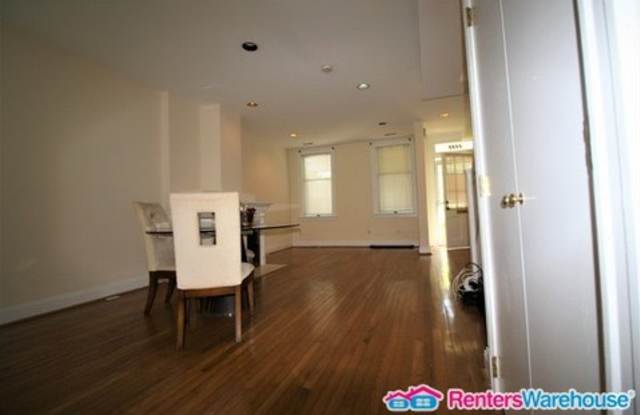 2526 I Street North West Gallery 4