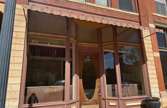 212 W Oklahoma Avenue photos photos
