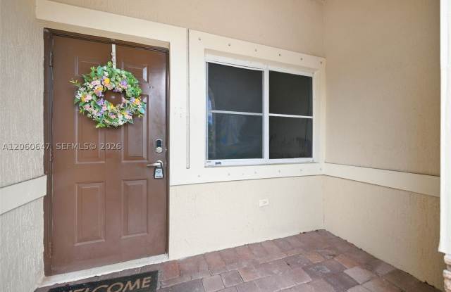 8885 SW 221st Ter Gallery 4
